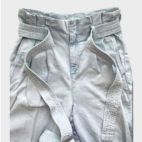 a new day Paperbag High Waist Tapered Jeans With Belt Light Blue Wash Sz 12 - Picture 4 of 11